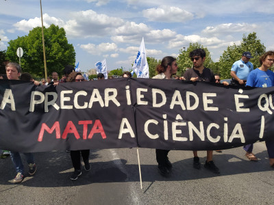 Manifestação de bolseiros