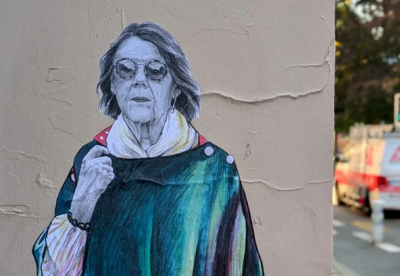Mural com Gisèle Pelicot.