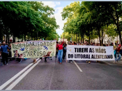 Movimento TMLA no 25 de abril