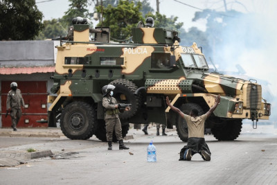 Repressão policial em Maputo