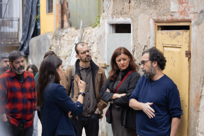 Mariana Mortágua nas ilhas do Porto. Fotografia de Bruno Moreira
