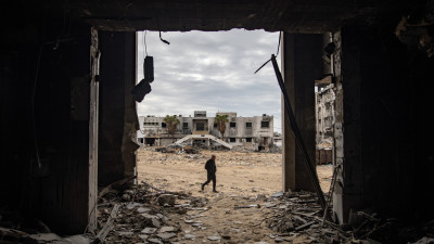 Destroços do hospital Al-Shifa na cidade de Gaza. 