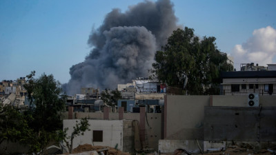 Bombardeamento no campo de refugiados de Al Shatea, na Cidade de Gaza