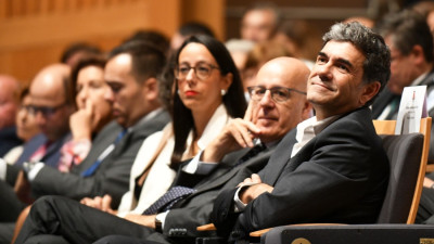Marco Almeida na tomada de posse da vereação ao lado de Fernando Seara, o novo presidente da Assembleia Municipal de Sintra.