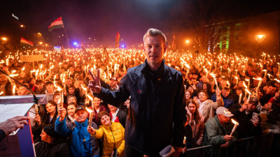 Peter Magyar num comício de campanha em Nagykanizsa