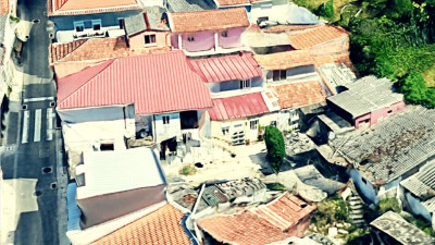 Ilha na Rua das Antas