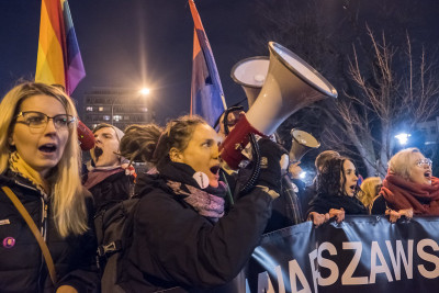 Manifestação pelos direitos das mulheres na Polónia. 8 de março de 2018. Foto de Grzegorz Żukowski/Flickr.