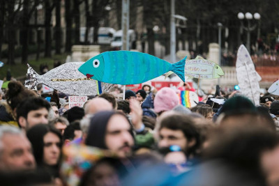 Foto de 6000 sardine, movimento italiano contra a extrema-direita.