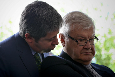 Em 2006, é criado o Soares dos Santos Family Trust, fundo registado na Ilha de Jersey e gerido por um trustee com sede na Suíça, a SwissIndependent Trustees S. A.