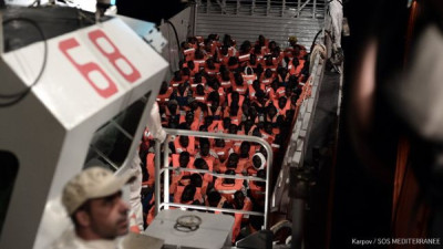 Barco Aquarius, 10 de junho de 2018 – foto da página do twitter de MSF_Sea