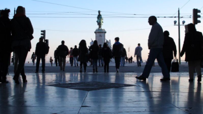 Esta terça, 27 de março, os trabalhadores precários no Ensino Superior e na Ciência irão manifestar-se no Largo Camões, Lisboa, às 14h30, “pelo direito a um emprego estável”.&nbsp;