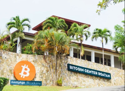 O "centro Bitcoin" da ilha de Roatán.