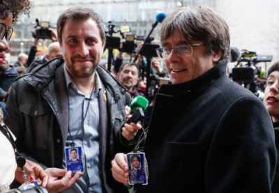 Toni Comin e Carles Puigdemont