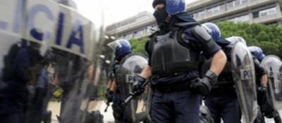 Agentes da PSP. Foto da CGTP.