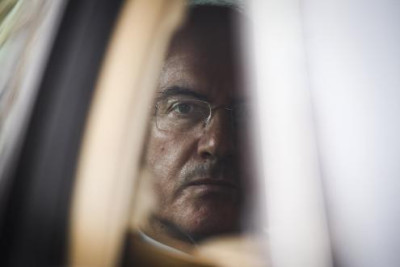 Rendeiro está condenado em três processos a penas de dez, cinco e três anos de prisão.