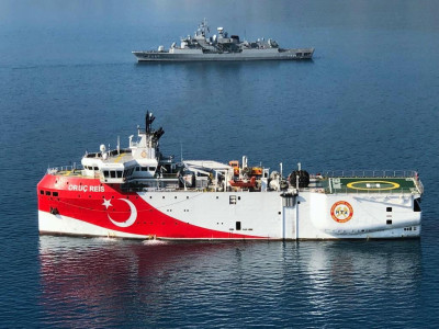 Oruc Reis, o navio de prospeção da Turquia.