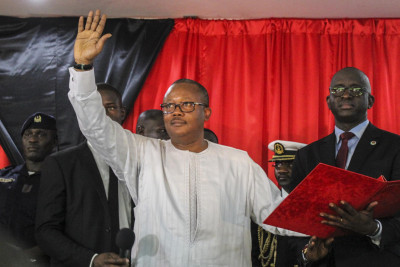 Umaro Sissoco Embaló na cerimónia em que se proclamou presidente da República da Guiné-Bissau. Fevereiro de 2020.