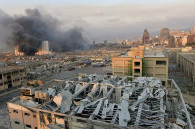 Vítimas de explosão em Beirute querem inquérito a "crime contra humanidade”