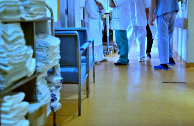 Corredor de hospital