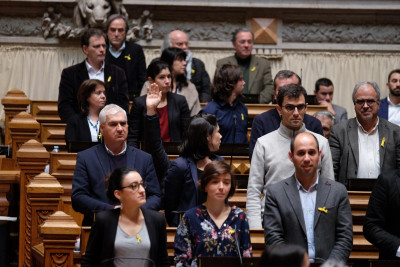 Parlamento chumba voto de solidariedade com presos políticos na Catalunha