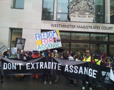 Manifestação pela libertação de Assange. Londres. Outubro de 2019.