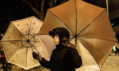 Manifestante em Hong Kong.