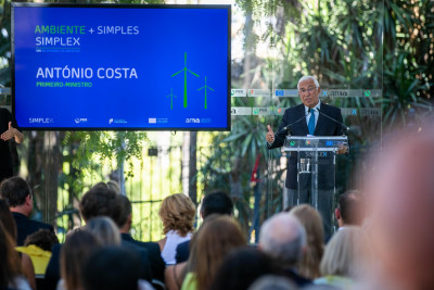 António Costa apresenta o "Simplex do Ambiente". Foto de José Sena Goulão/Lusa.