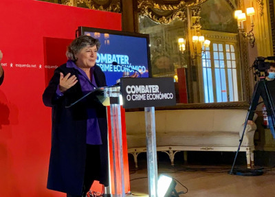 Ana Gomes na sessão da Casa do Alentejo desta quarta-feira.