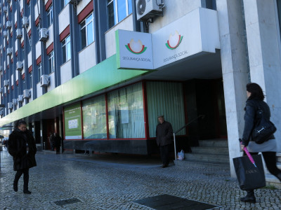 Pobres são mais afetados pela crise da covid-19