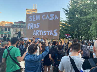 Manifestação contra o encerramento do STOP.