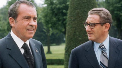 Richard Nixon e Henry Kissinger - Foto da "Democracy Now"
