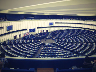 Parlamento Europeu - “Hemicycle” de djsuffix/flickr