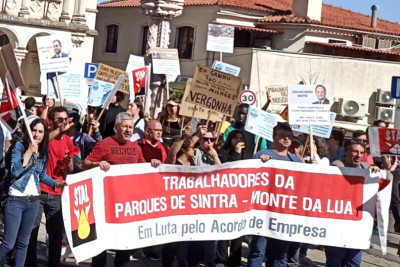 Trabalhadores da Parques de Sintra - Monte da Lua em luta. Foto do STAL.