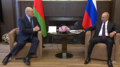 Vladimir Putin poderá utilizar o momento particularmente frágil de Lukashenko para impor o tratado da União-Estado.
