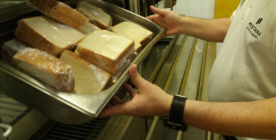 O direito à alimentação em espécie é uma conquista histórica dos trabalhadores da hotelaria e restauração. Imagem via cgtp.pt