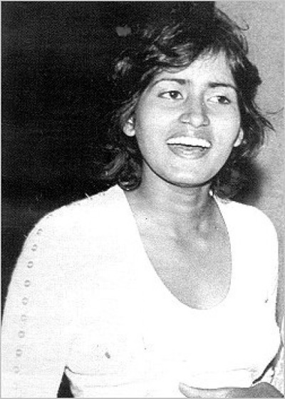 Sita Valles; assassinada sem que lhe fosse dada a mínima oportunidade de defesa