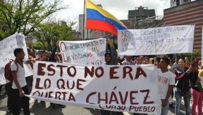 A Maré Socialista não renega a sua pertença ao Processo Bolivariano, tal como não o faz um grupo de ex-ministros de Chávez, ou o heterogéneo movimento denominado pelos média como “chavismo crítico”