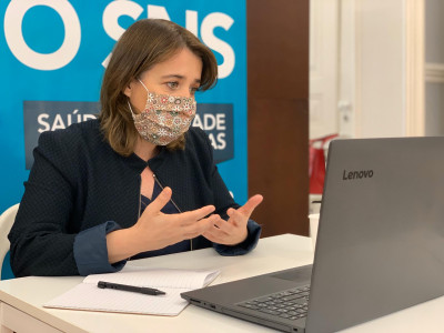 Catarina Martins em reunião com profissionais de saúde. Maio de 2020.