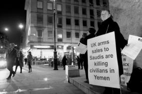Protesto contra venda de armas britânicas para a guerra no Iémen. Janeiro de 2018.