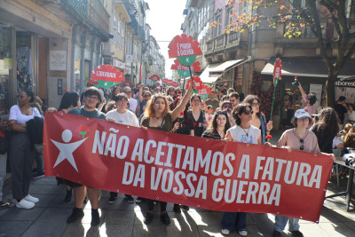 manifestação do 25 de Abril em Braga