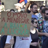  Fotogaleria da Manifestação Casa para Viver no Porto