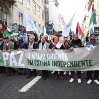  Fotogaleria: Manifestação "Palestina Independente! Paz no Médio Oriente!"
