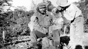 Che Guevara, na Bolívia, pouco antes da sua morte, em 1967. Foto de autor anónimo, Museo Che Guevara (Centro de Estudios Che Guevara en La Habana, Cuba)