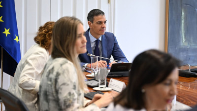 Pedro Sánchez numa reunião do Conselho de Segurança Nacional espanhol