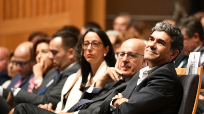 Marco Almeida na tomada de posse da vereação ao lado de Fernando Seara, o novo presidente da Assembleia Municipal de Sintra.