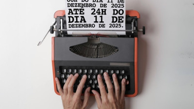 máquina de escrever