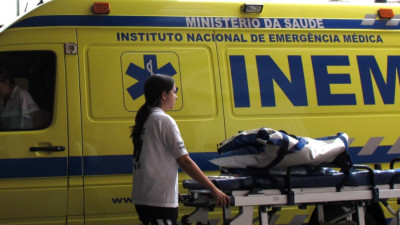 ambulância do INEM