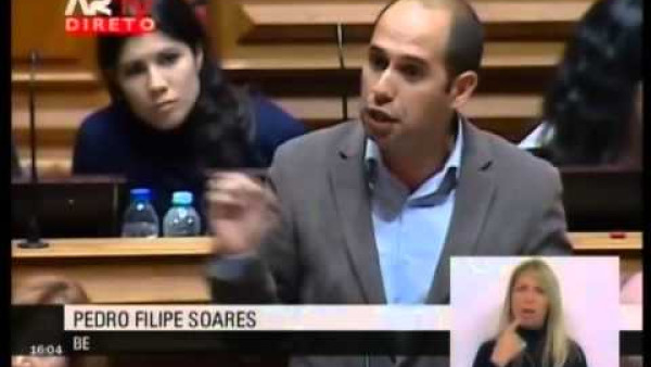Que mal fizeram os funcionários públicos?