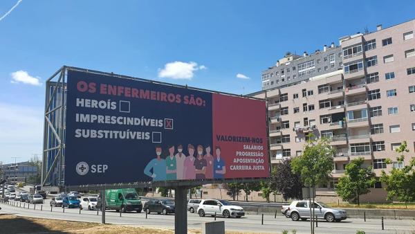 Cartaz do Sindicato dos Enfermeiros Portugueses.