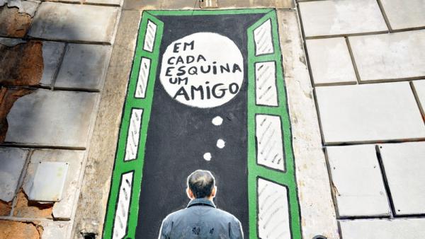 "Em cada esquina um amigo"